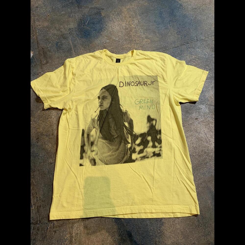 Dinosaur Jr. Preowned Large Band Tshirt View 2
